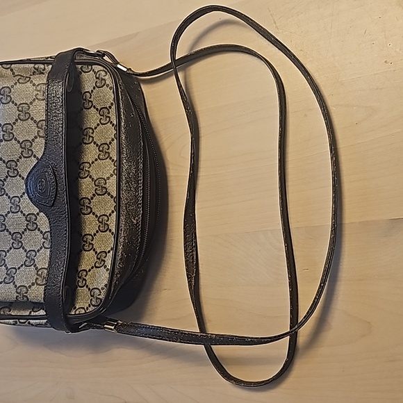 Gucci Beige and Brown Crossbody Bag - Picture 13 of 15